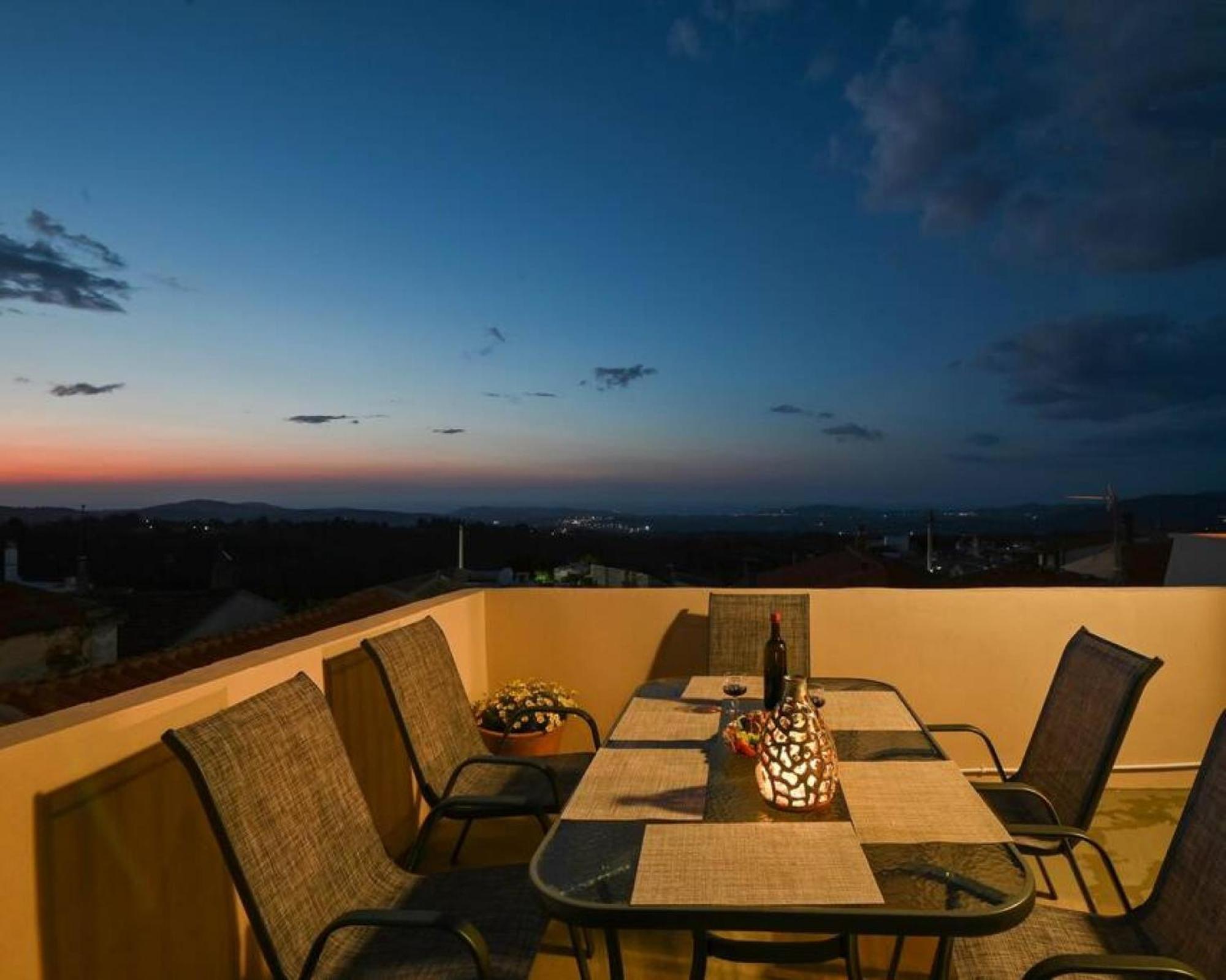 Dm-Discover Margarites Home Margarítai Esterno foto